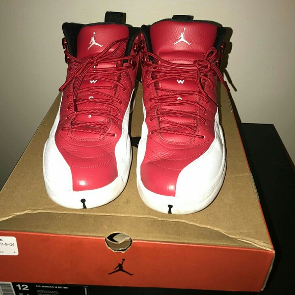Air Jordan Retro 12 - Picture 1 of 4